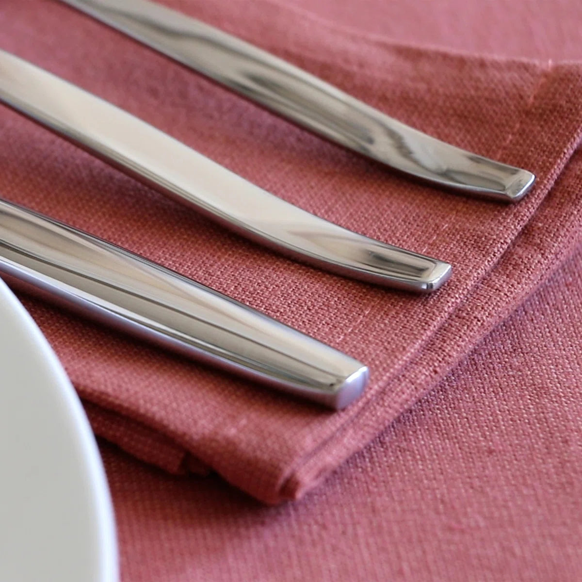 Lance 20 Piece Flatware Set, Service for 4