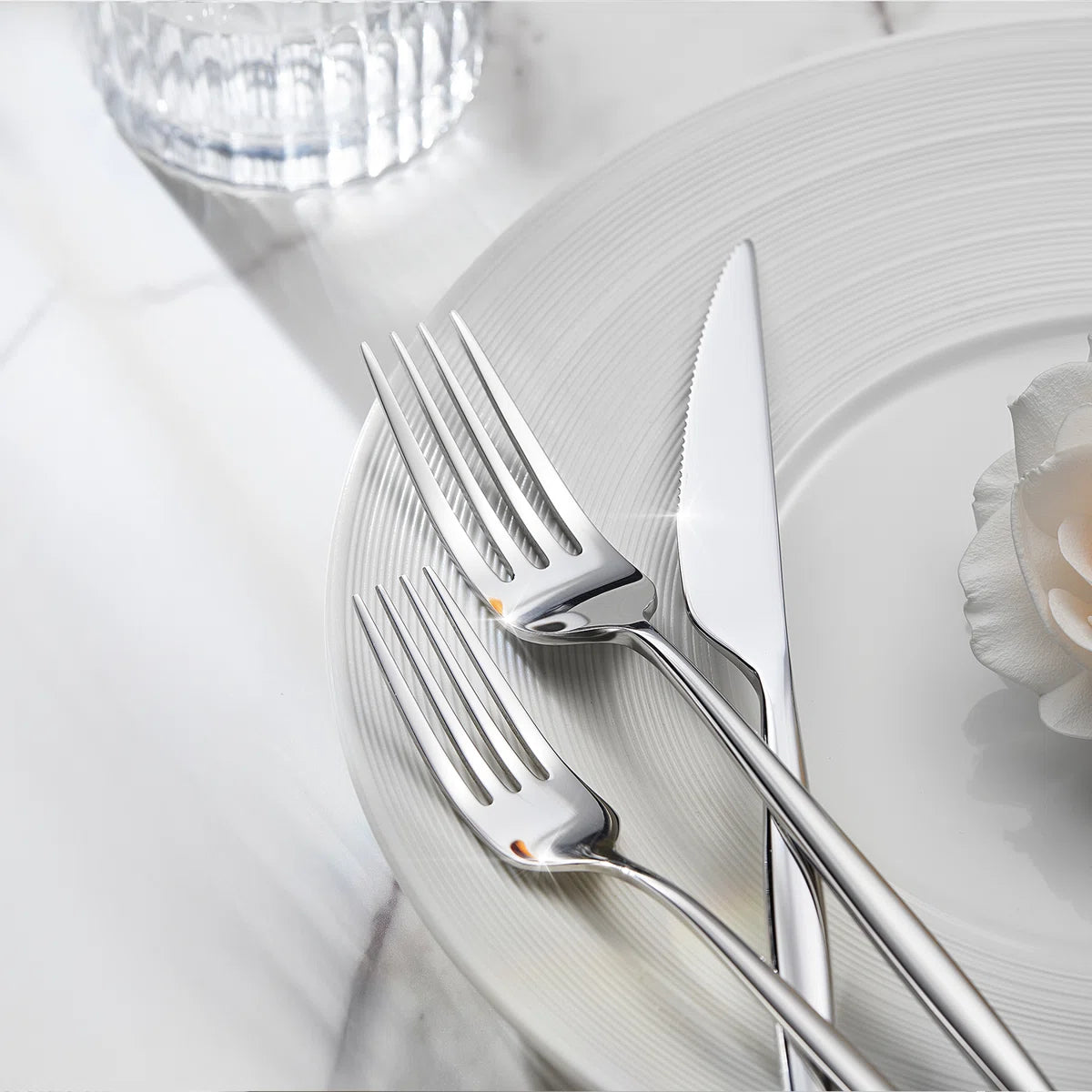 60 Piece Flatware Set For 12